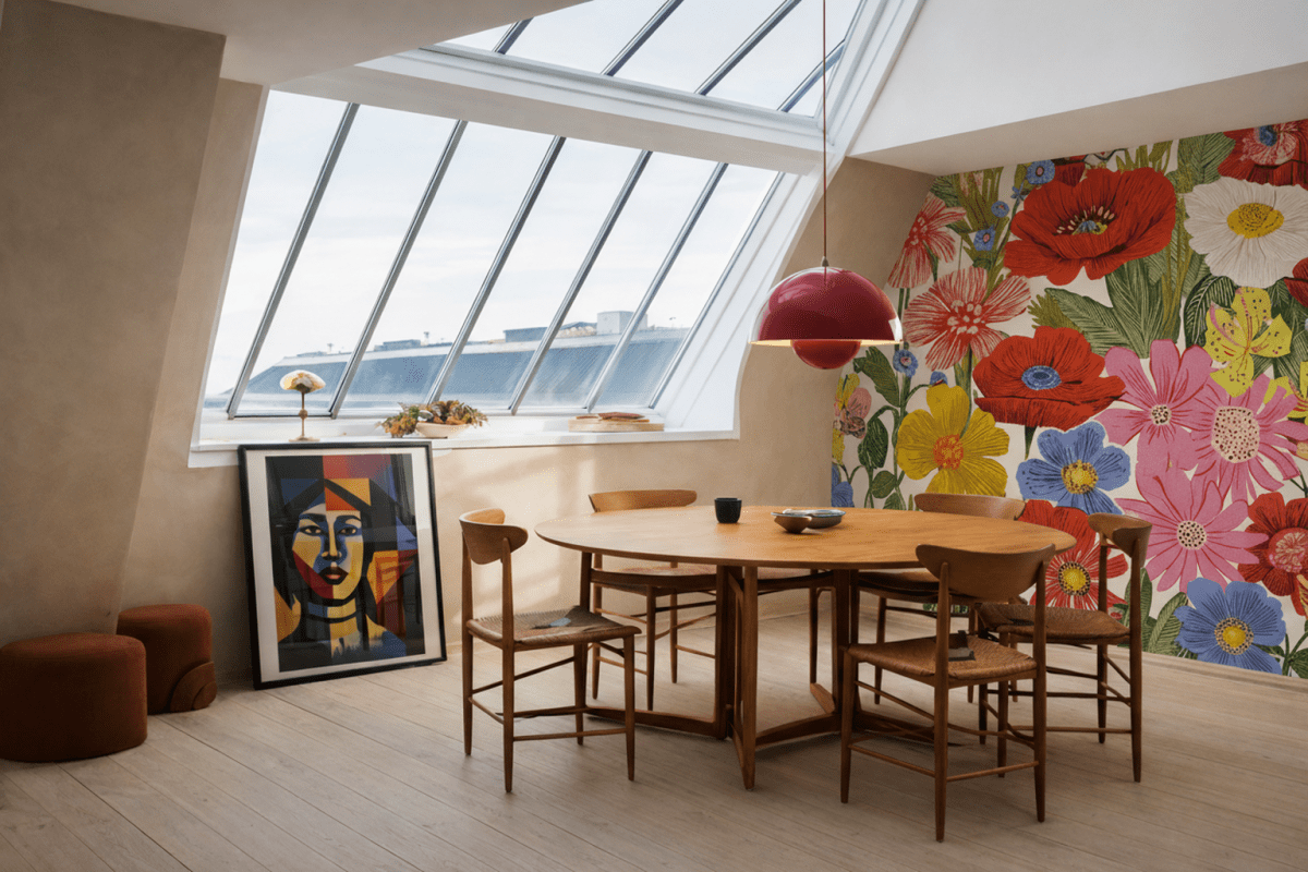 Vibrant Floral Tapestry